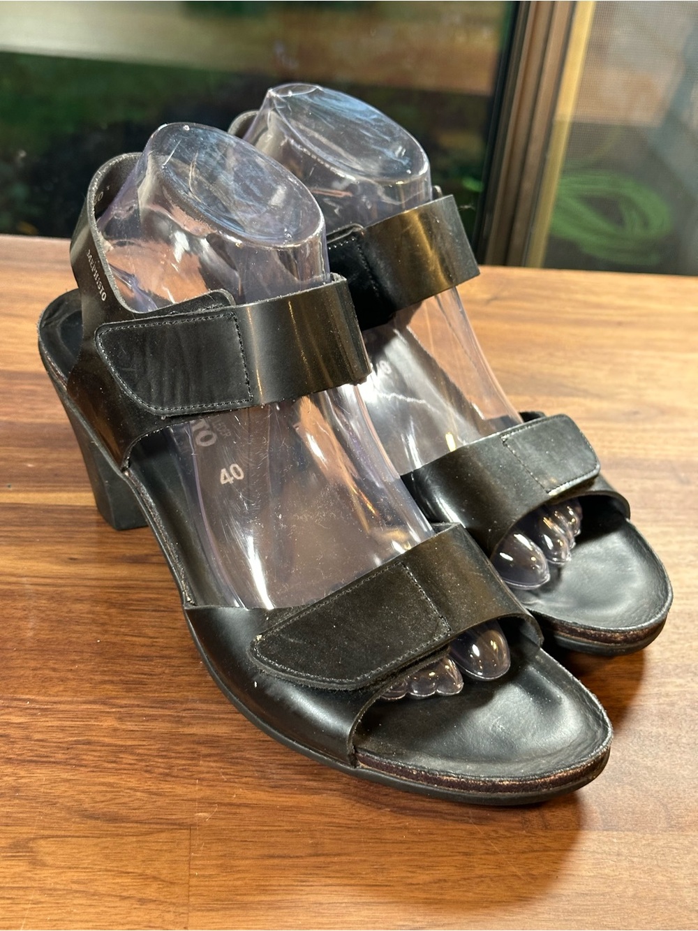 Mephisto Air-Relax Black Leather Wedge Sandals EU 40 Adjustable Straps